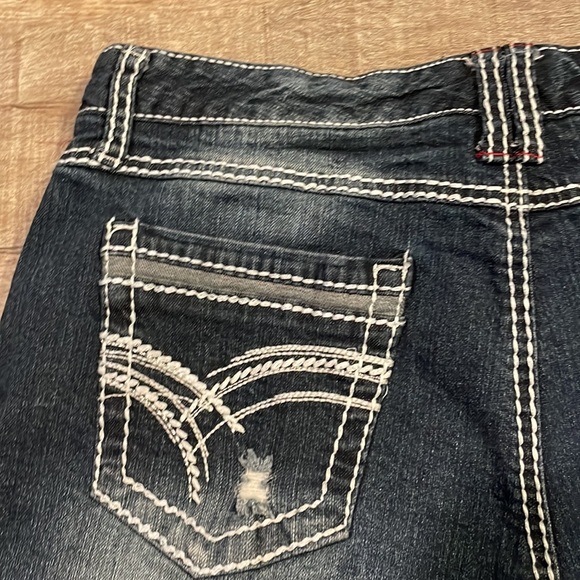 5/$15 denim jean shorts - Picture 5 of 8
